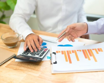 10 dziur w portfelu, którymi uciekają ci pieniądze 10 dziur w portfelu, którymi uciekają ci pieniądze