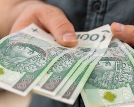 Jak sfinansować wesele? Kredytem gotówkowym na dowolny cel czy pożyczką ratalną?